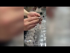 ネオパワー電池コネクタ工場